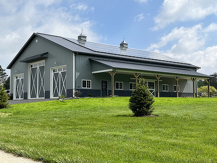 Equestrian Barn/Facility
